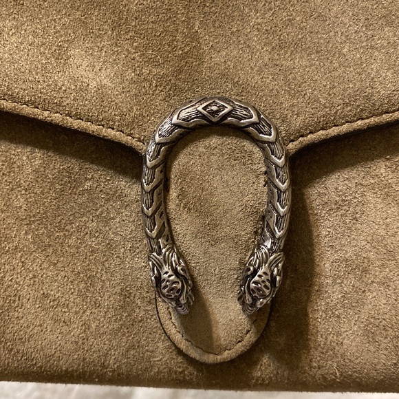 Gucci Dionysus - Picture 12 of 14